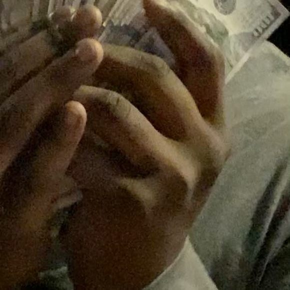 tay_bandz23